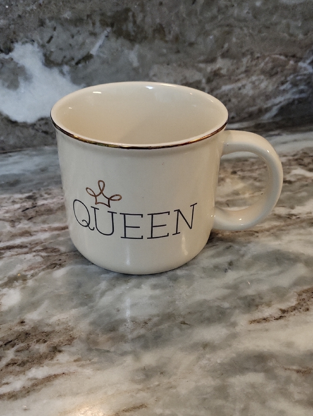 QUEEN Ceramic Coffee Mug in Cream with Gold Trim